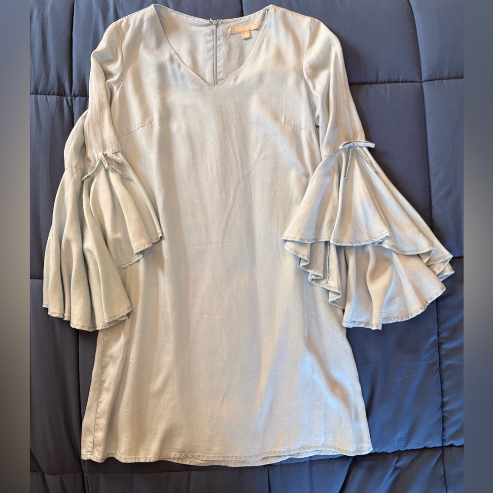 Light Blue V-Neck Ruffle Sleeve Dress